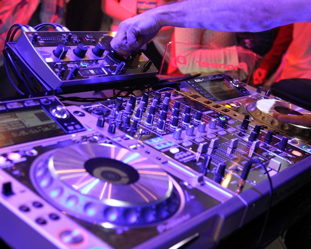 Best DJ sound effects for you